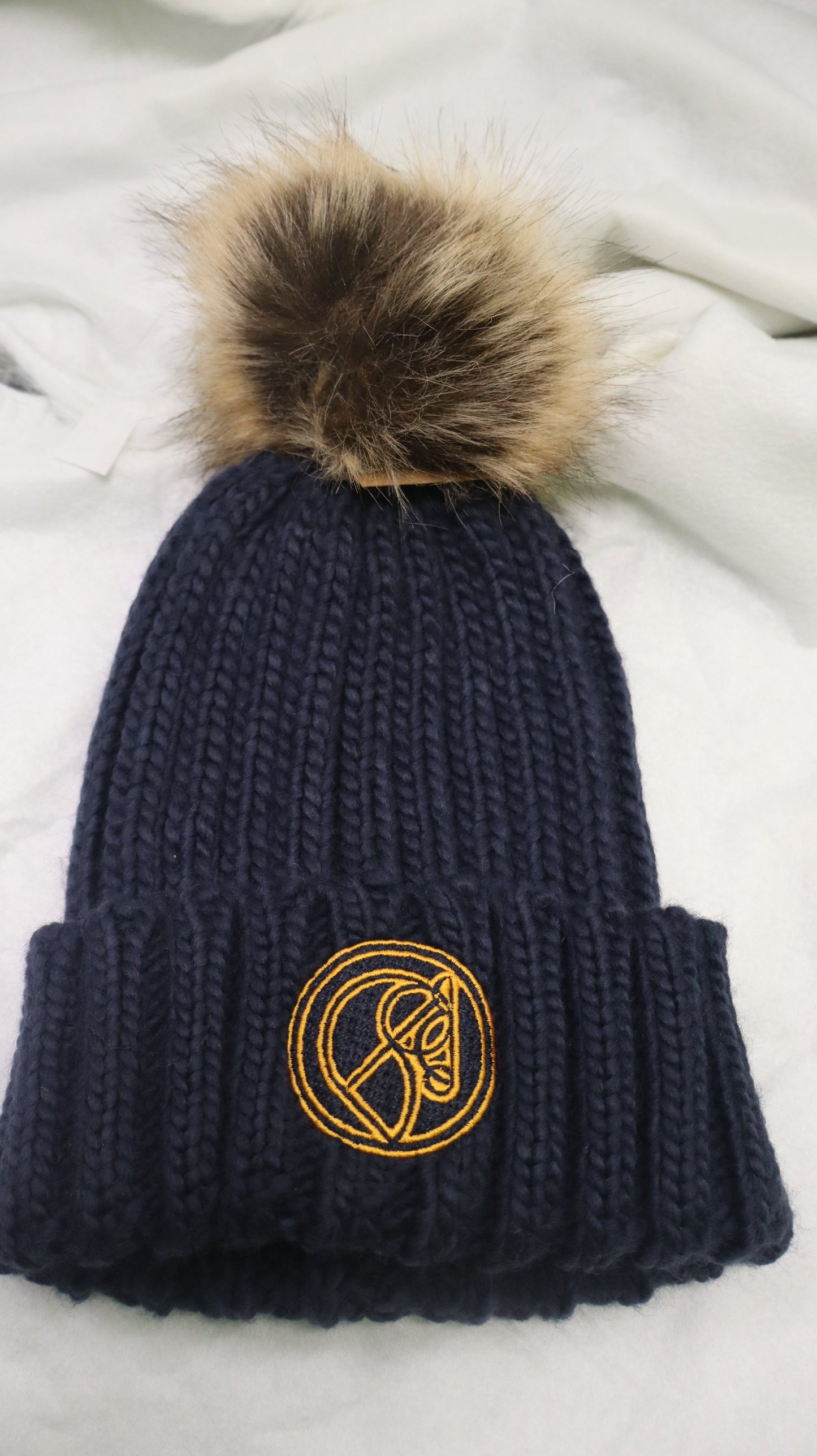 Treo Eile Ribbed Chunky Beanie With Removable Faux Fur Pom